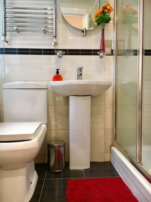 One Bedroom Flat In Central London Bagian luar foto