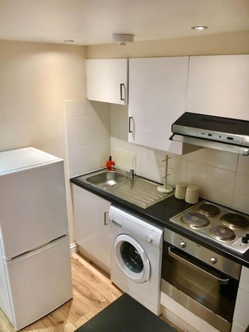 One Bedroom Flat In Central London Bagian luar foto