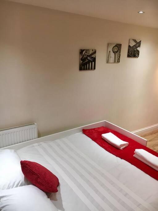 One Bedroom Flat In Central London Bagian luar foto